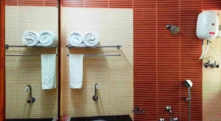 O'NEST Nakshatra Beach Resort, Ganpatipule 5
